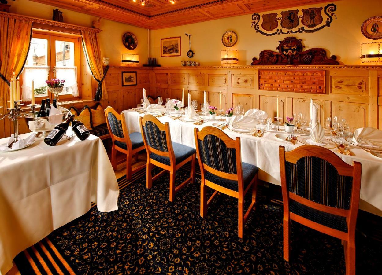 Schlosshotel Chaste Tarasp Exterior photo